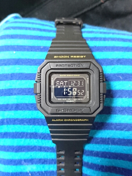レア 中古 CASIO G-SHOCK DW-D5500-1JF 箱タグ取説付き G-SHOCK メルカリ -