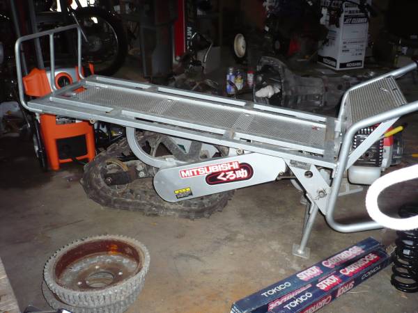 三菱　クローラーねこ車