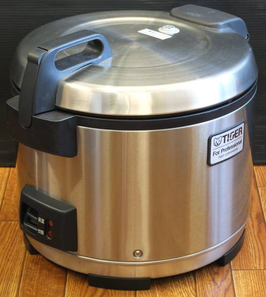 ◇TIGER◆タイガー 業務用炊飯ジャー 1.5升◆JNO-A270◇USED