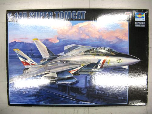 6/16まで価格❤️新品❤️ トランペッター 1/32 F-14B トムキャット トランペッター 1⁄32 F-14B トムキャット ジョリー ☆ トランペッター