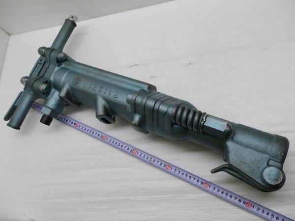 【決まりました】建設工具　道具　ハツリ　エアーブレーカー　エアー削岩機　東空　TCB130R型　中古品　コンクリート解体　エアー工具　土木建設 必見！【 タイセー エアーブレーカー TK-40 】削岩機 ハツリ(エアー