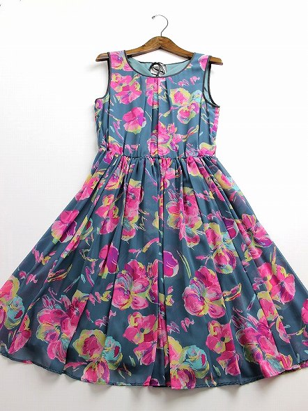 美品 Lois CRAYON ロイスクレヨン 総フラワーレース ティアードフリルプルオーバーブラウス M/アイボリー【2400013224130】 Lois CRAYON ロイスクレヨン ボトムス2400013183505 LoisCRAYON ロイスクレヨン公式サイト