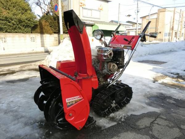 Yahoo!オークション 1，000円から♪ HONDA 8馬力セル付 人気の除雪機