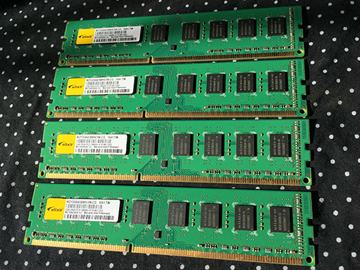 【elixir社製（2GB×4枚）】 2R×8 PC3-10600U動作OKです。