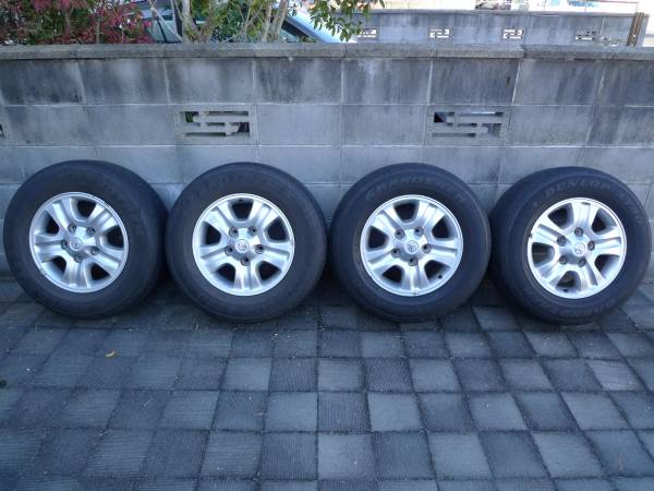 ランクル100 純正ホイル タイヤ 275/65R17 4本