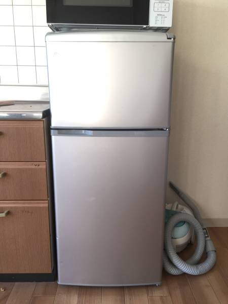 SANYO - サンヨー ヨドバシ.com 冷蔵庫（109L・右開き） : 大型家電 