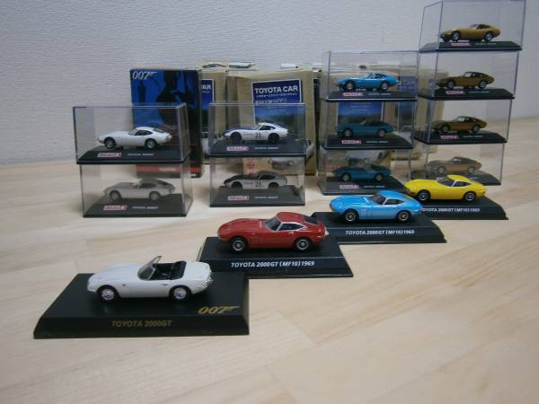 トヨタ2000GTコレクター第6弾・京商1/72・007！1台・REAL-X・1/72・11台・コナミ1/64・3台・合計15台セット