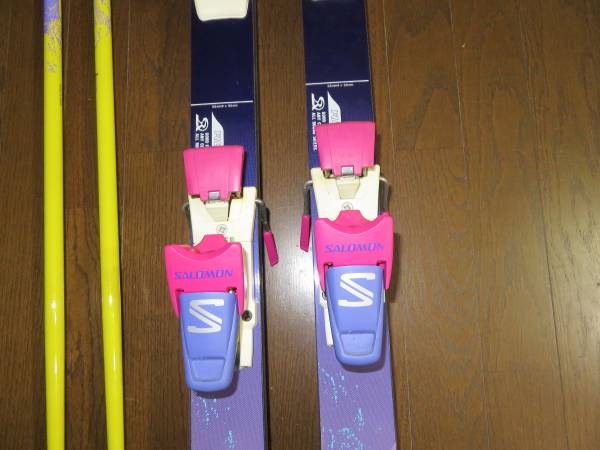 ☆★ASTONYスキー板とストック未使用品☆★_2
