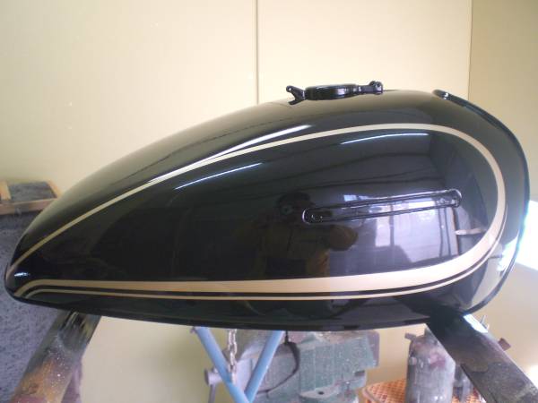 Z2 Z1 KZ A4 Ｄ１カラー　外装セット　塗装後未使用　黒メタ/ゴールド