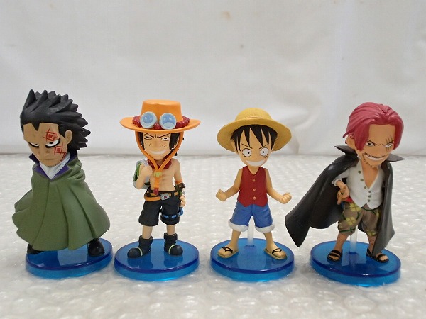梱0.1] 処分 箱無 ワールドコレクタブル ONE PIECE エース，白ひげ
