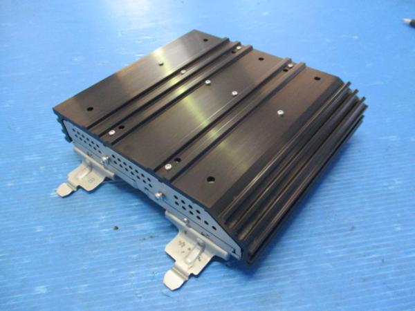 H19年 アウトランダー CW5W 純正 ロックフォード車 オーディオアンプ ミツビシ 8701A230 作動確認OK