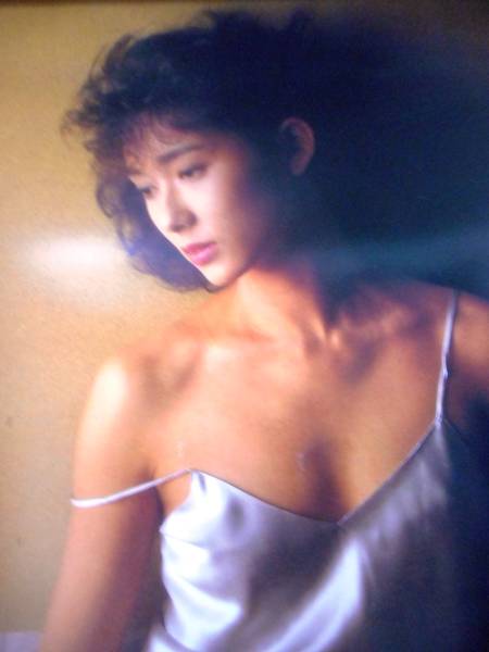 斉藤慶子カレンダー １９８９年 ７枚綴り５２x３８ R51 芸能人 タレント 売買されたオークション情報 Yahooの商品情報をアーカイブ公開 オークファン Aucfan Com