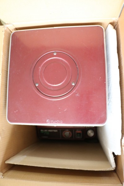 業務用大型石油ストーブ 角形 ダイニチ 開放式 fm-712 ブルーヒーター 