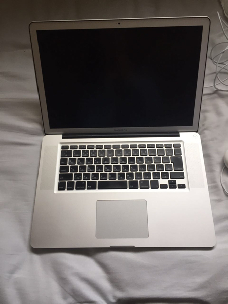 MacBook PRO ジャンク A1286 MacBook Pro A1286