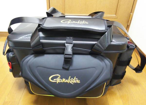 がまかつ 磯クール(25L)GB-304/バッカン/竿立て/小物入れ がまかつ 磯クール(25L)GB-304/バッカン/竿立て/小物入れ