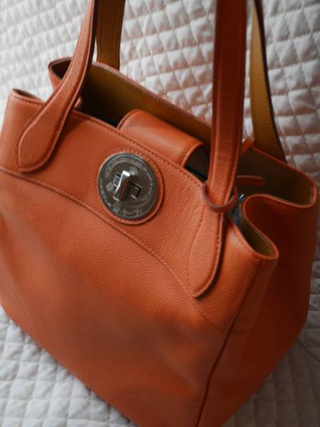 美品 ADMJ アクセソワ 　バッグ２オレンジ