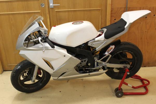 Nsr50 Crf250エンジン搭載 アクート製 ハイパーミニ Nsf100 126cc 250cc 売買されたオークション情報 Yahooの商品情報をアーカイブ公開 オークファン Aucfan Com