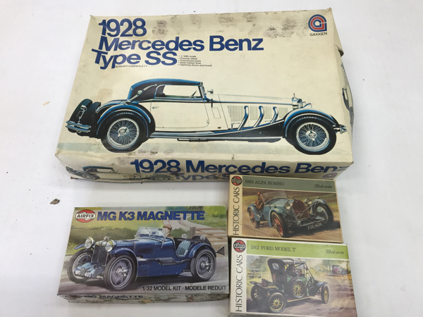 クラッシックカー プラモデル メルセデスベンツなど