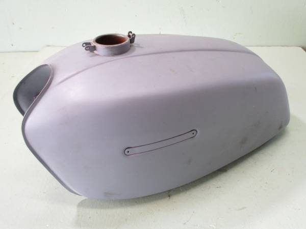 スズキ GT550 ガソリンタンク (検 GT380 GT750 限定セール，新品