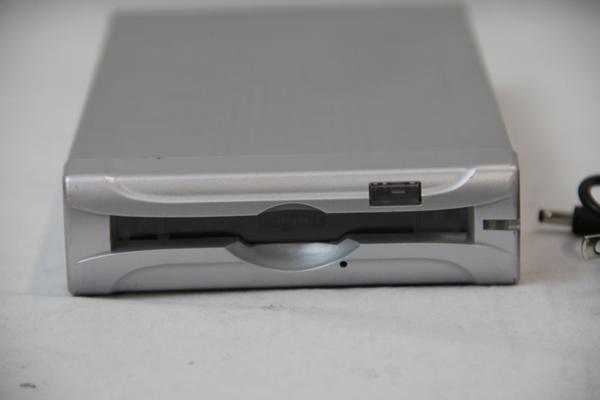 SIMフリー E5577 Huawei ファーウェイ SIMフリーHUAWEI E5577 ホワイト