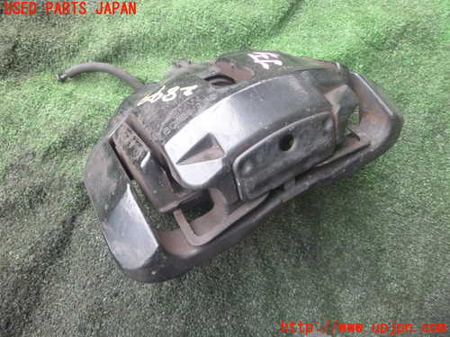 1UPJ-28494085]BMW M3 クーペ(WD40 E92)左フロントキャリパー