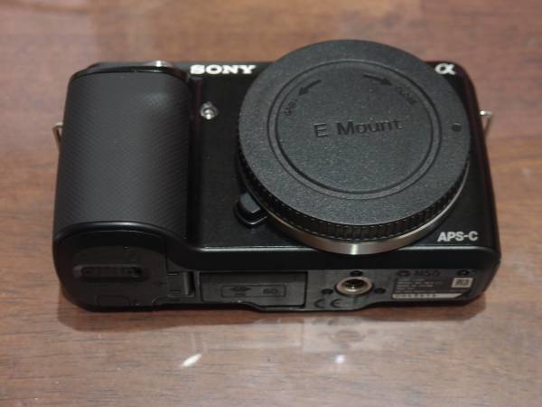 ▼ソニー SONY NEX-F3 ボディ ブラック 美品