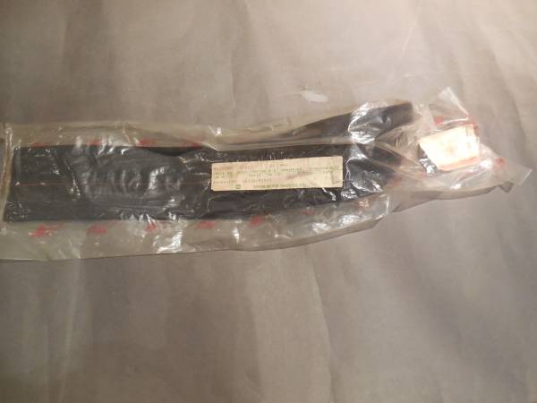 トヨタスポーツ８００　ＵＰ15　ドアガラス　ランＡＳＳＹ　リア　ＲＨ