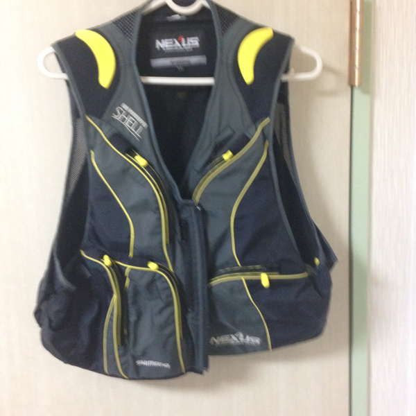 シマノ 鮎 ベスト VE-113F 中古品 【公式通販】