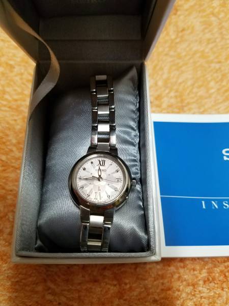 セイコー★ルキアソーラー時計・フラワーパーティーピンク(数時間使用新品同様特価)_1