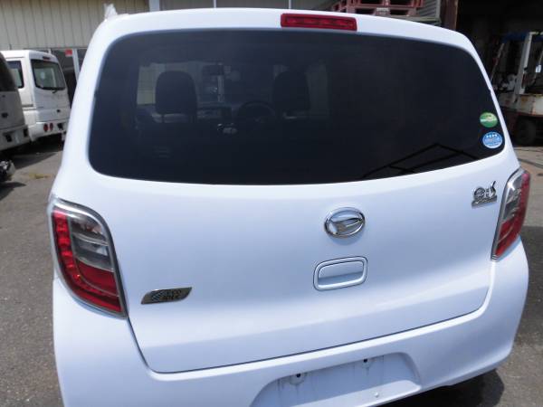 LA300S ミライース バックドア B73