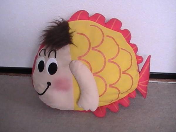 およげ たいやきくん ぬいぐるみクッション 全長44 キャラクター 売買されたオークション情報 Yahooの商品情報をアーカイブ公開 オークファン Aucfan Com