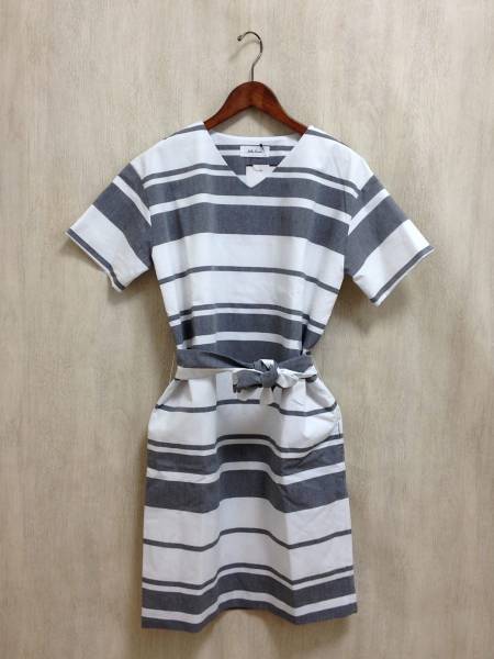 Mila Owen◆2016年 半袖ベルト付ボックスワンピース/FREE/コットン/GRY/ボーダー