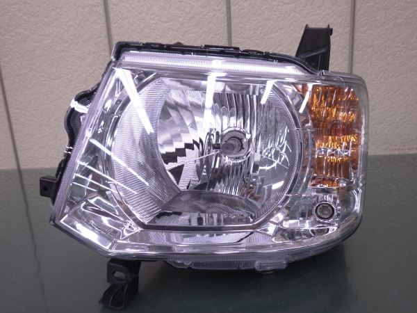 2095242 オッティ/ekワゴン H92W/H82W 左ライト ハロゲン