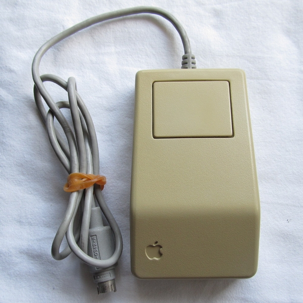Apple ADB Mouse Bus Desktop - G5431 (ADB) アップル | 角マウス ADB 