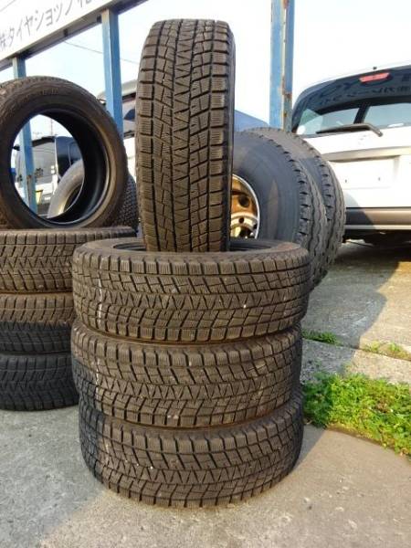 225/65R17　ブリヂストン　BLIZZAK　DM-V1　中古スタッドレス４本
