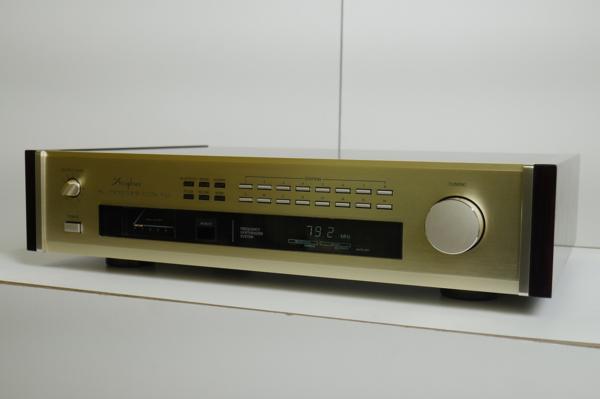 【送料無料!!】★ Accuphase アキュフェーズ チューナー T-108 ★
