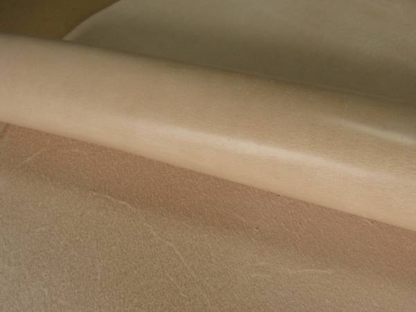 N072410■ドイツヌメ革端革■ナチュラル■1.2mm計70dm2
