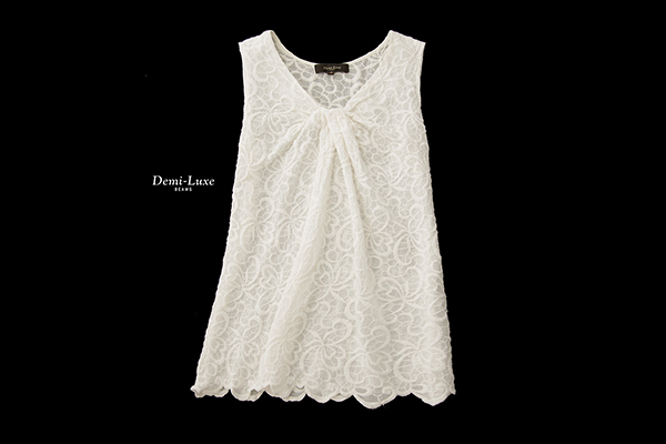 美品★Demi-Luxeビームス★36size/7号★お洒落！刺繍ブラウスW198