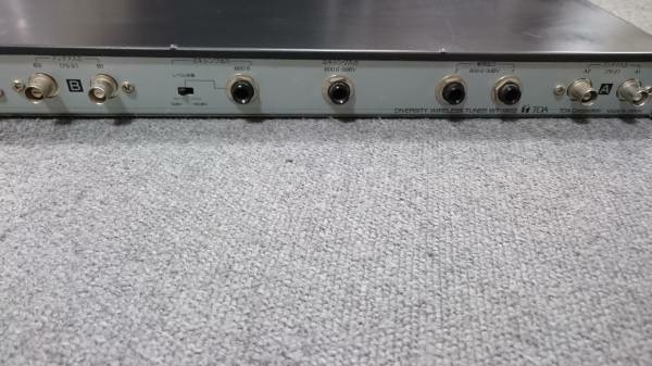 TOA WT-1802 WT-1802TOA DIVERSITY WIRELESS 【公式通販】