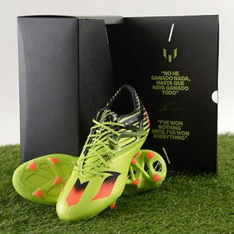 adidas メッシ 15.1　サイズ 28cm　メーカー希望小売価格 ￥ 24300　メーカー正規品 