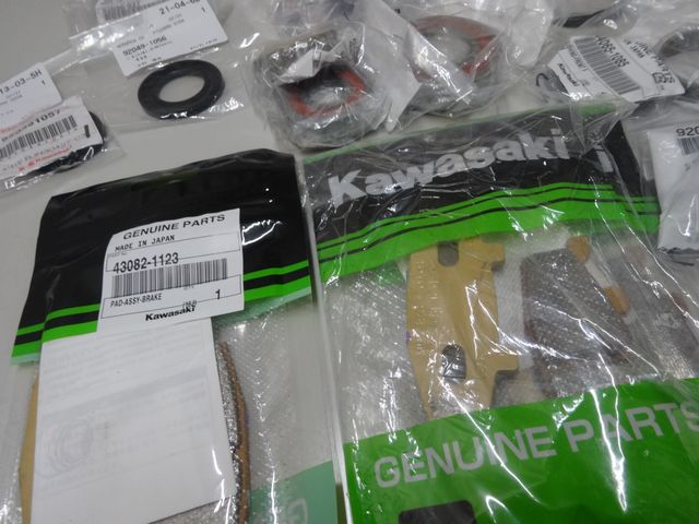 しー様　ご相談ページ カワサキ ZX-10(ZXT00B) 純正部品いろいろ カワサキZX-10(ZXT00B)純正