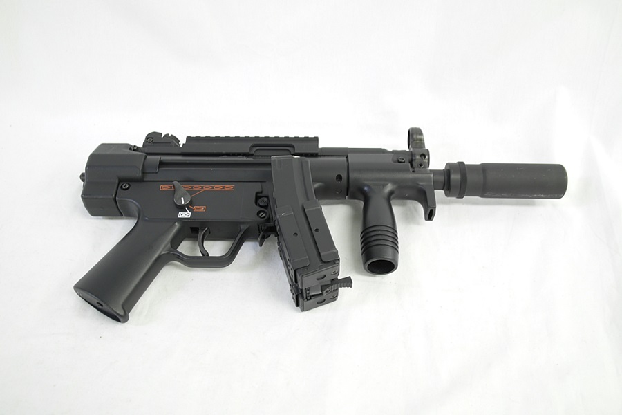 MP5K 電動ガン ブラック マガジン2本付き MP5K 電動ガン ブラック