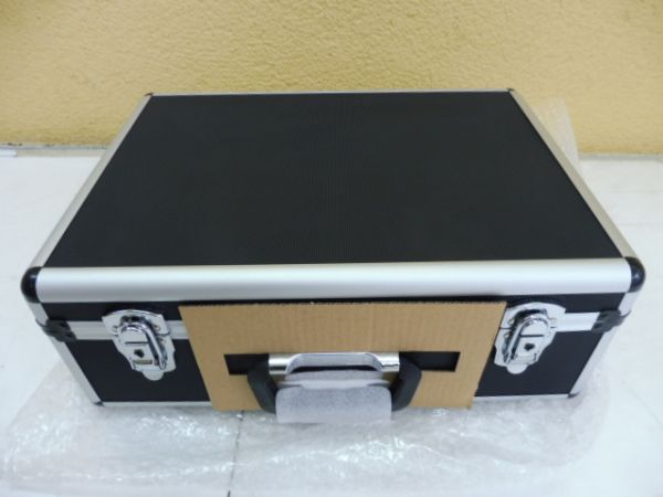 未使用品 エスコ アルミ製 工具箱 中仕切 ショルダーベルト付 EA502MD-3