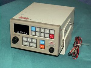 超貴重 JRC JHS-31 の筐体（JRC VHF Radiotelephone JHS-31 