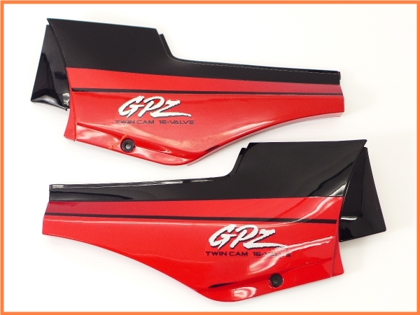 ★M）良品♪GPz900R('97) 純正サイドカバーset♪GPz750R♪