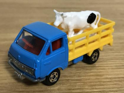 トミカ 黒箱無 50【箱なし】トヨタ ハイエース 牧場トラック 日本製