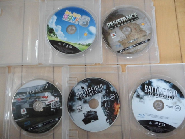 完動品　　PS3 本体　　CECH-3000B ソフト１１枚セット　　まとめて