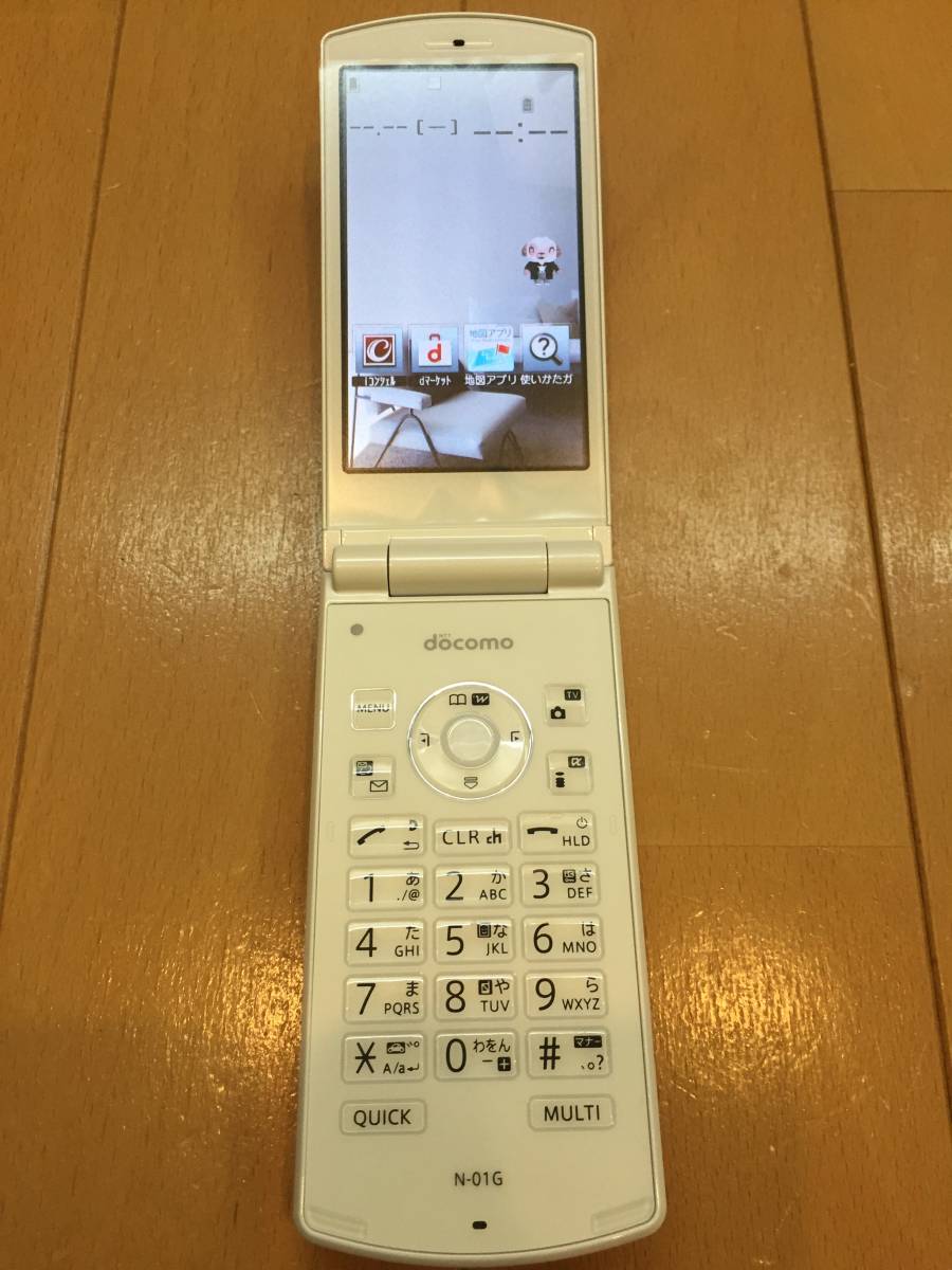 送料込 ドコモ N-01G ホワイト ★残債無 判定○ 新品未使用★①