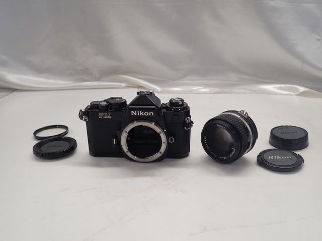 Nikon 一眼レフカメラ FE2 + NIKKOR 50mm F1.4 ▽ 4F7CD-6