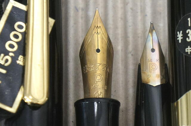 ダグ付きあり万年筆　22K、21K、14Kペン先 万年筆　11点まとめて　プラチナ　1円～